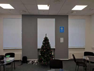 Вертикальные жалюзи в офис в СПб